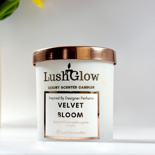 Luxury white soy candle in floral fragrance for home décor and gifting