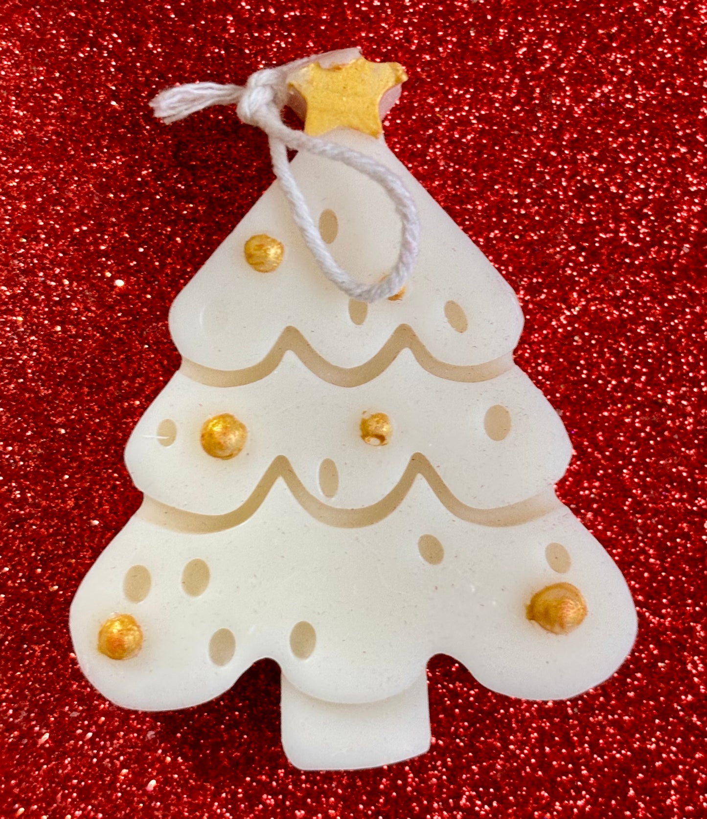 Christmas Tree Candle — LushGlow Christmas Collection 2025